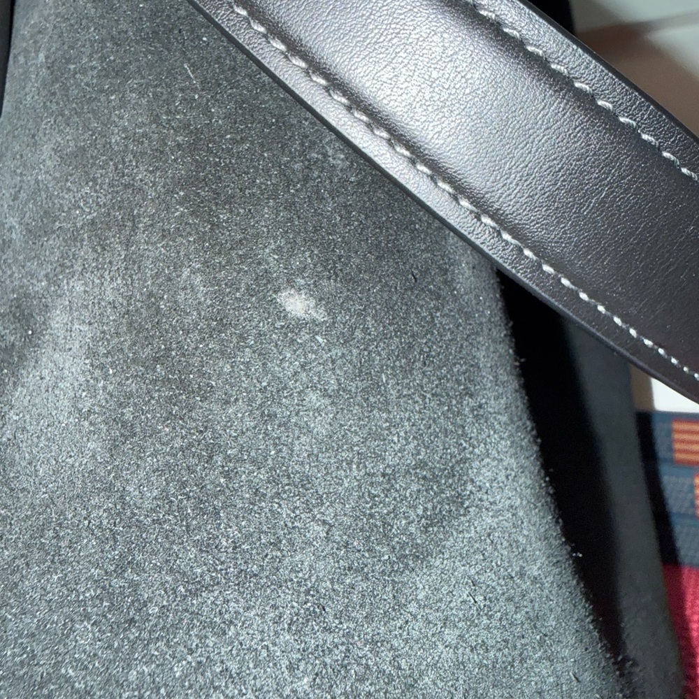 Coach Rowan black suede bucket bag - Picture 9 of 9